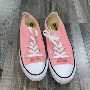 Peachy pink converse